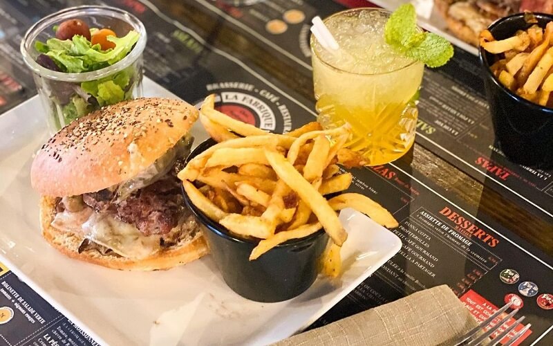 5 Cara Membuat Burger Rumahan yang Enak, Bisa Inovasi 