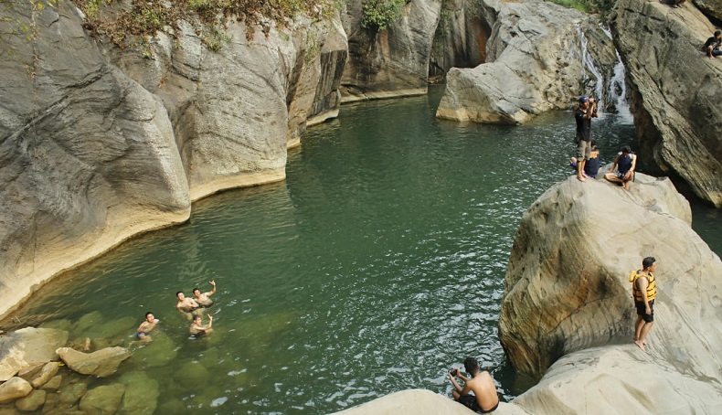 5 Wisata Air yang Bikin Wisatawan Betah di Bandung Barat