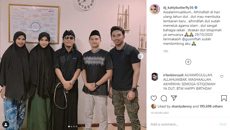 DJ Katty Masuk Mualaf
