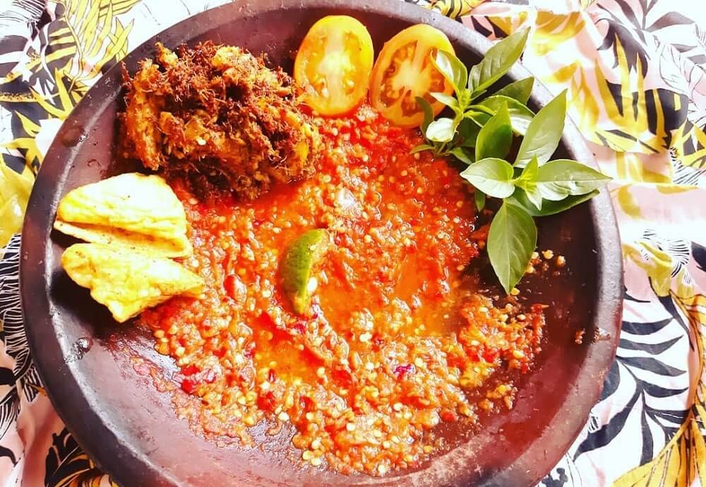 5 Resep Sambal Tomat Terpopuler, Enak Disantap dengan Terong hingga Ikan