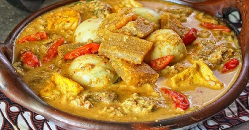 Resep Sambal Tumpang Solo, Dimasak dengan Bumbu Khas Manis dan Gurih