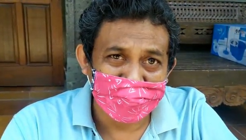 2 Desa Tebongkang Ketua Satgas Covid-19 Desa Tebongkang, Dewa Gede Gugus Saputra. (iNews.id/Nyoman Astana)