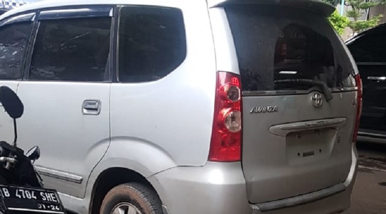 Penampakan Mobil Anggota Laskar FPI yang Ditembak Polisi - Bagian 2