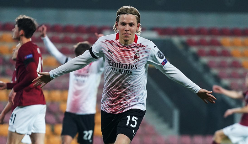 Jens Petter Hauge Winger AC Milan, Jens Petter Hauge (Foto: Twitter @ACMilan)