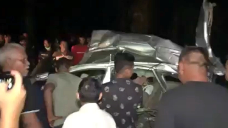 Tebing Tinggi lakalantas Kecelakaan maut di Tebing Tinggi, Sumut. Sekeluarga tewas (Abdullah Sani Hasibuan/iNews)