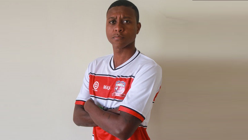 Hugo Gomes dos Santos Silva alias Jaja resmi bergabung Madura United. (Foto: Twitter @maduraunitedfc)