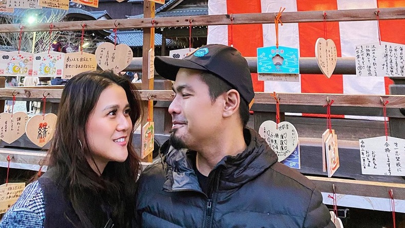 Bams eks Samsons bersama istri Mikhavita Wijaya Bams eks Samsons bersama sang istri Mikhavita Wijaya. (Foto: Instagram)