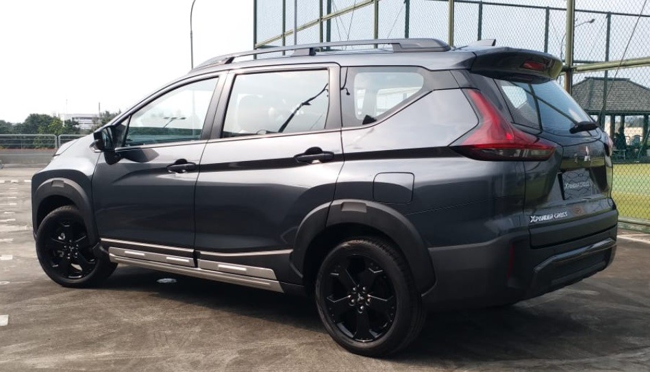 10 Xpander Interior 3