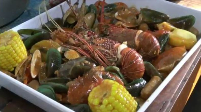  Begini Nikmatnya Kuliner Lobster Saus Nelayan di Kendal