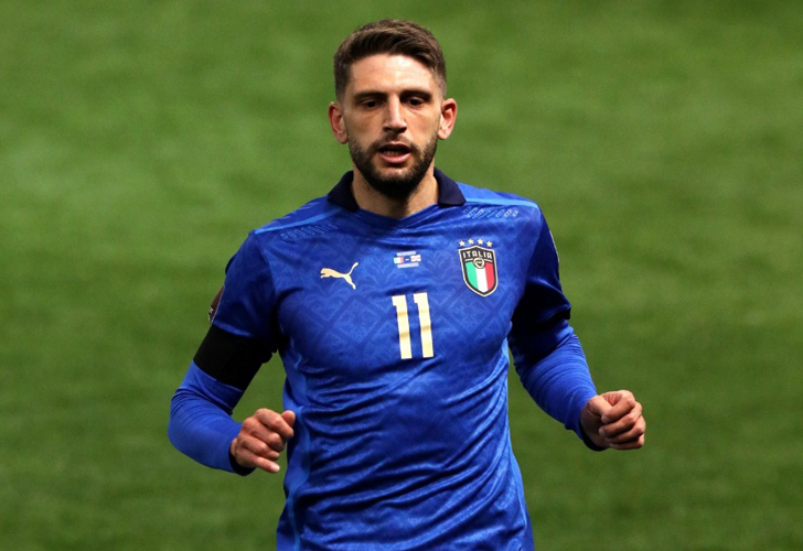 Bintang Italia di Euro 2020 diburu enam klub top. Persona yang dimaksud adalah Domenico Berardi. (Foto: Sky Sports)