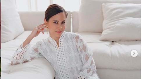 31 Pevita Dikira Kristen, Artis Ini muslim sejak lahir. (Foto: Instagram)
