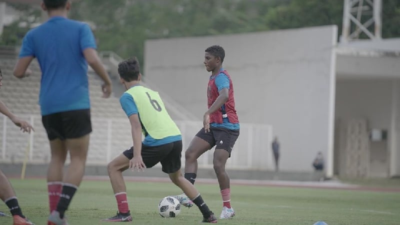 Hugo Samir saat seleksi Timnas U18. Hugo merupakan anak Jacksen F Tiago. (foto: Instagram/Hugo Samir).