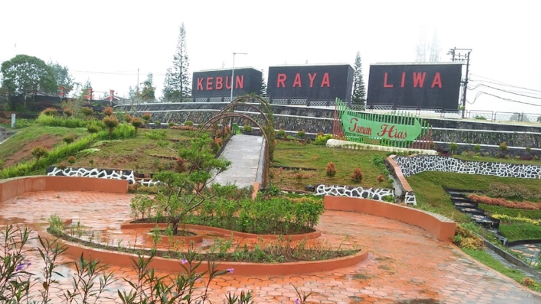 Tempat Wisata di Liwa Lampung Barat, Kebun Raya Liwa (Dokumen Ismail Prayoga)