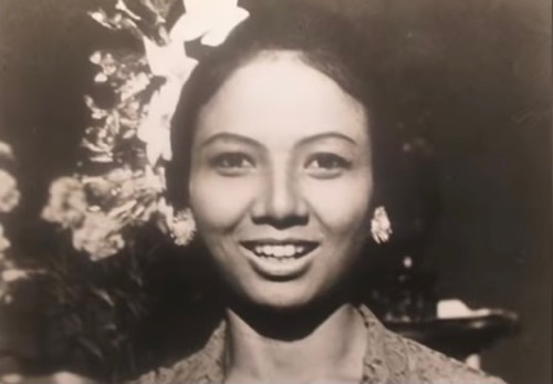 Tri Lestari Tri Lestari pembawa acara Tv populer era 1970-an. (Foto: YouTube)