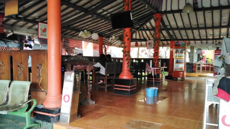 Tempat kuliner di Metro Lampung-1 Tempat kuliner di Metro Lampung, RM Pondok 21 (Dokumen El Project)