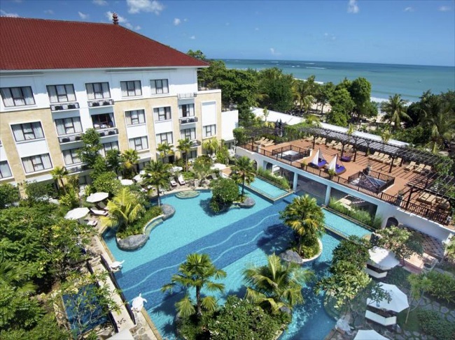 Grand Inna Kuta Pemandangan Pantai Kuta dari Hotel Grand Inna Kuta. (Foto: Grand Inna Kuta)