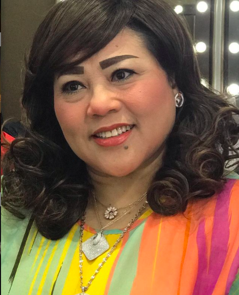 Screen Shot 2021 10 17 At 14 45 14 Pelawak perempuan Tanah Air dikenal fenomenal dengani kisah asmara yang tak biasa. (foto: Instagram)