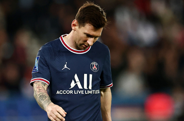 Terungkap alasan Lionel Messi ditarik keluar saat babak pertama Paris Saint-Germain (PSG) vs Lille pada pekan ke-12 Liga Prancis di Parc de Princes. (Foto: REUTERS/Sarah Meyssonnier)