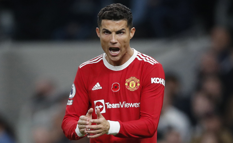 Manchester United (MU) bantai Tottenham Hotspur 3-0 pada pekan ke-10 Liga Inggris, Sabtu (30/10/2021) malam WIB. Ronaldo lega karena timnya bisa bungkam kritik. (Foto: Reuters/Matthew Childs)