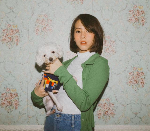 Screen Shot 2021 11 14 At 15 08 59 Deretan artis cantik penyuka anjing. (Foto: Instagram)