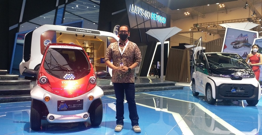 Mobil listrik Toyota