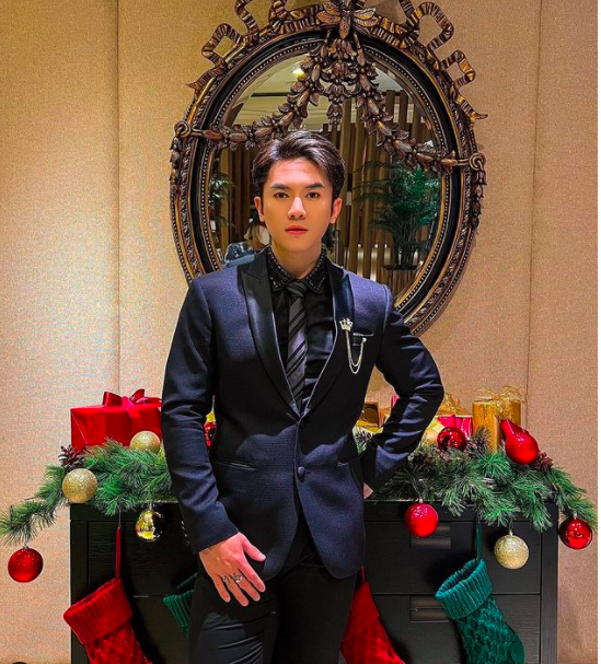 Deretan artis melakukan suntik botox. (Foto: Instagram)