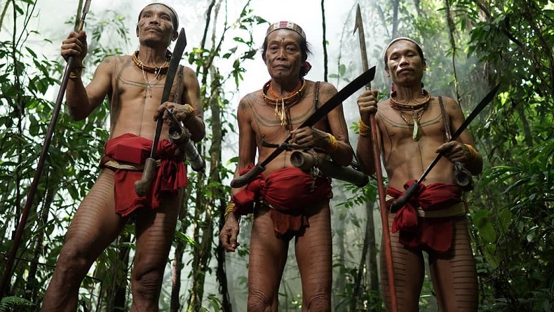Tato Mentawai tato tertua di dunia Tato Mentawai. Metode tato tertua di dunia dari Mentawai. (Foto: Instagram xave94sakeletuk)