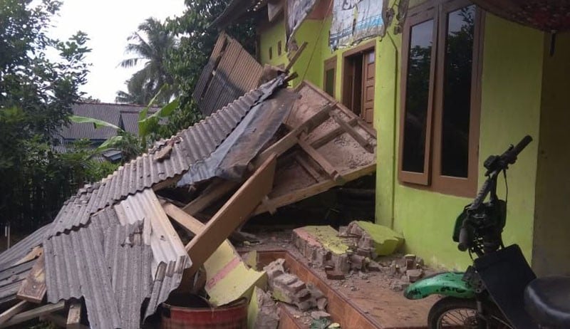 Puskesmas Cimanggu, Pandeglang, Banten usai gempa bumi (Arif Budianto/MNC Portal)