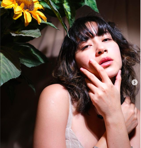 Artis cantik berdarah bali. (Foto: Instagram)