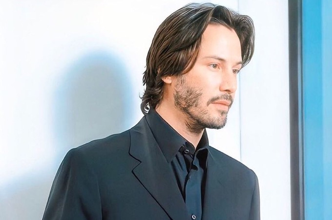 Artis dunia dengan gaya hidup sederhana, Keanu Reeves. (Foto: IG)