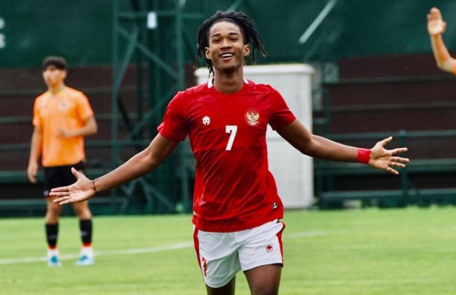 Penyerang Timnas Indonesia berdarah Liberia, Ronaldo Kwateh mencatatkan rekor saat melakoni debut di laga melawan Timor Leste, Kamis (27/1/2022). (Foto: Instagram/@ronaldokwateh7)