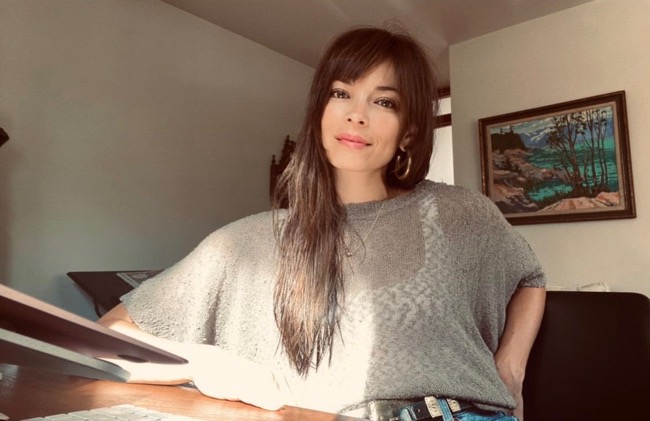 Artis Hollywood berdarah Indonesia, Kristin Kreuk. (Foto: IG)