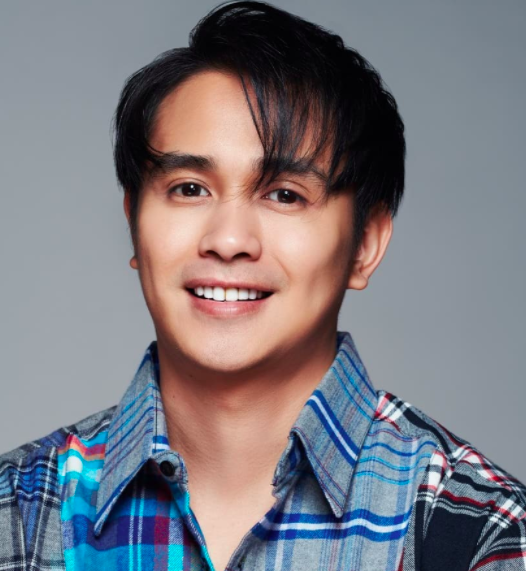 Deretan artis bertato gambar pasangan. (foto: Instagram)