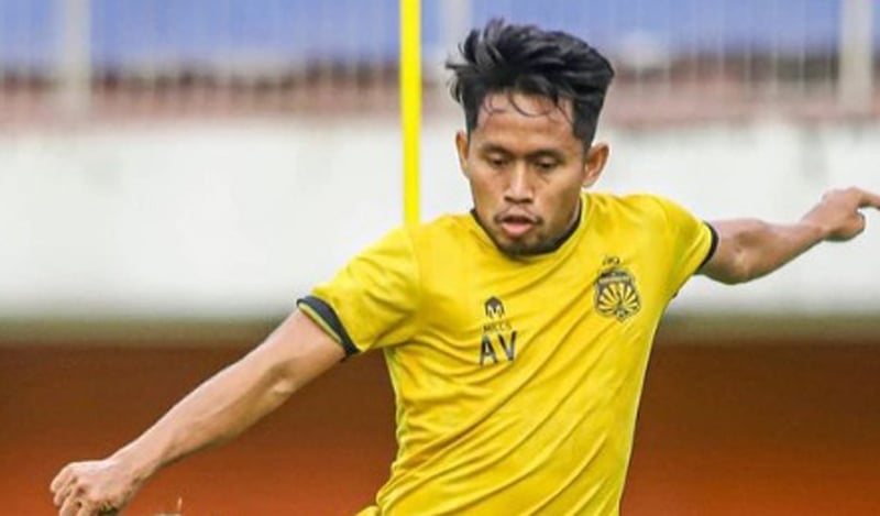 Media Malaysia Semuanya Bola minta maaf sebut Andik Vermansah menyesal gabung Selangor. (Foto: Instagram/andikvermansah)