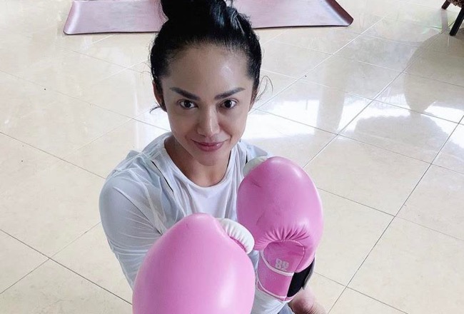 7 wajah asli artis ini beda banget dari aslinya, Krisdayanti. (Foto: IG)