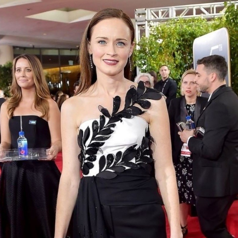 Profil Biodata Alexis Bledel. (Foto: Instagram)