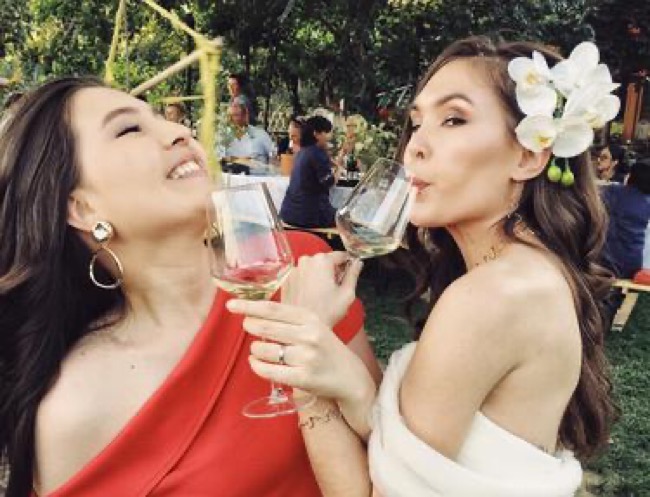 Olivia dan Sabrina Jensen, artis yang punya saudara kembar. (Foto: IG)