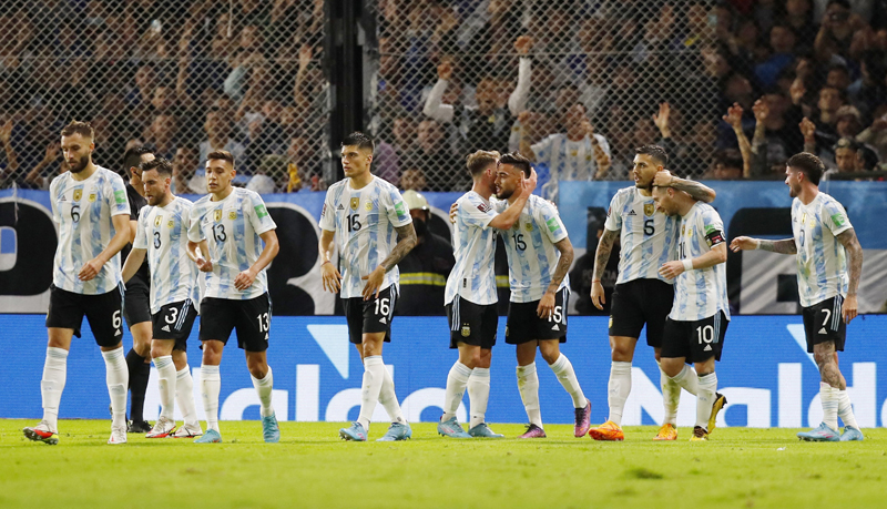 Argentina menang telak 3-0 atas Venezuela pada Kualifikasi Piala Dunia 2022 Zona CONMEBOL di Stadion Alberto J. Amando, Sabtu (26/3/2022) pagi WIB. (Foto: REUTERS/Agustin Marcarian)
