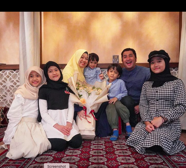 Anak Artis yang Pintar Mengaji Sejak Kecil. (Foto: Instagram)