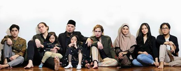 Artis Paling Banyak Punya Saudara. (Foto: instagram)