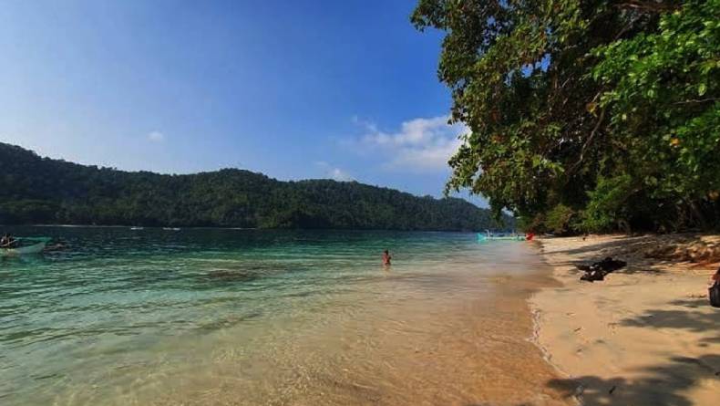 5 pantai Lampung yang wajib dikunjungi (Foto:Instagram @telukkiluan_lampungyai)