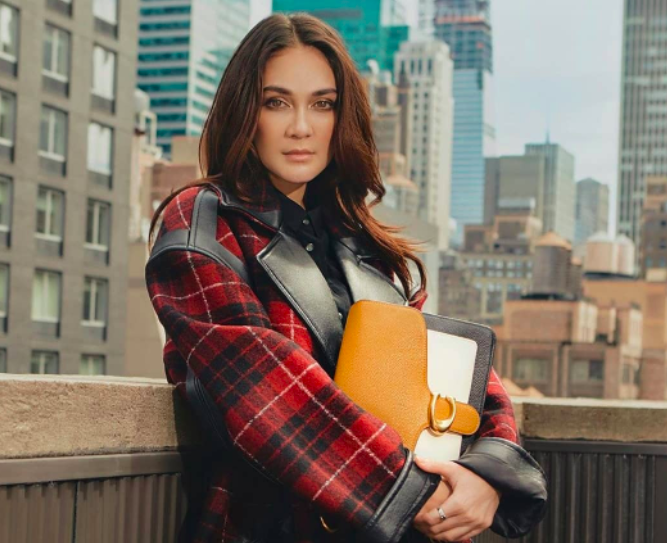 Artis Cantik Mantan Pacar Ariel Noah Belum Nikah. (foto: instagram)