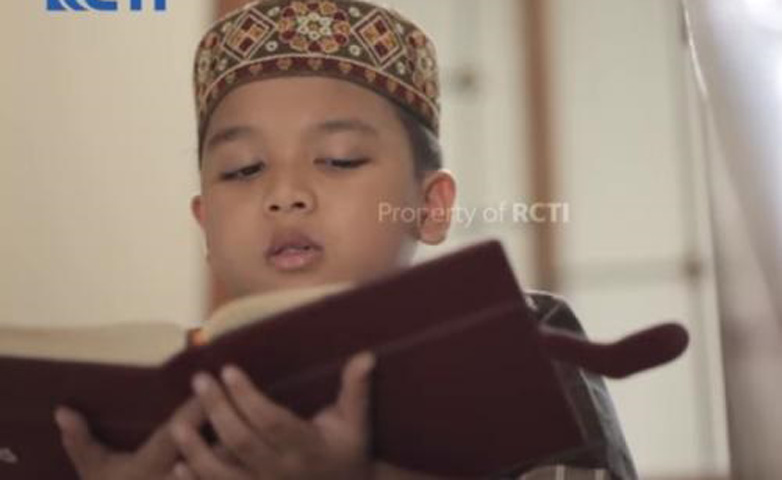  Luar Biasa, Bocah 9,5 Tahun Ini Sudah Hafal 30 Juz Alquran dan 200 Hadis