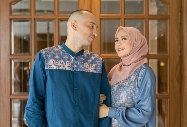Gary Iskak dan Richa Novisha Gary Iskak dan Richa Novisha, pasangan artis yang memutuskan rujuk. (Foto: Iag)