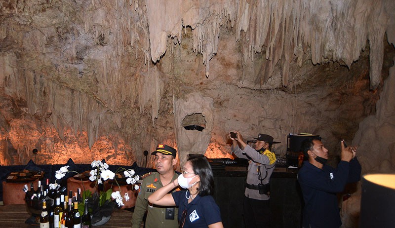 Restoran Dalam Gua 3 Restoran dalam gua bernama The Cave di Kuta Selatan, Badung. (Foto: ANTARA)