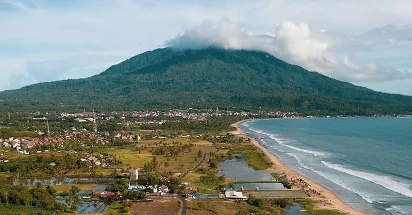 Gunung terbaik dan terindah di Lampung, Gunung Rajabasa