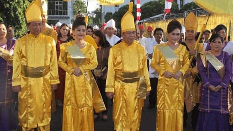 Pakaian adat Sangihe Talaud, (Foto : pariwisata Indonesia)