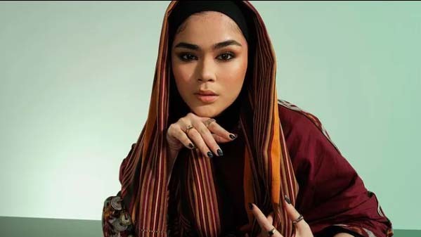 Artis Berhijab Tercantik di Indonesia. (Foto: Instagram)