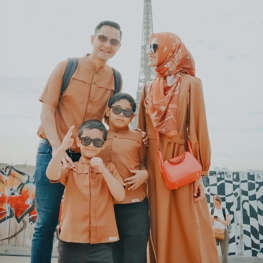 Pasangan Artis Awet Meski Beda Usia. (Foto: instagram)