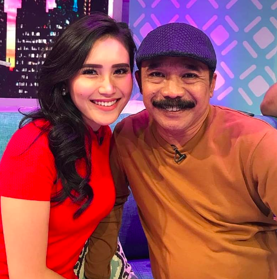 Artis Rumahnya di Gang. (foto: Instagram)